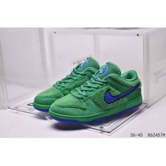 Nike SB Dunk Low AAA Women Shoes 054